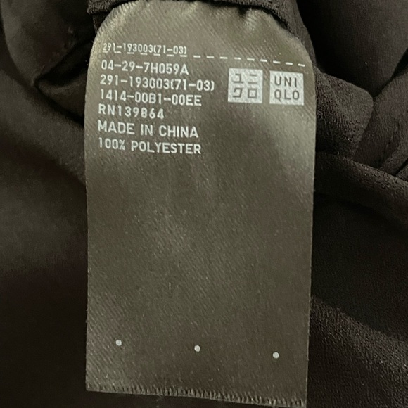 Uniqlo Sleeveless Jumpsuit Wide Leg Faux Wrap Black LG - Picture 5 of 5